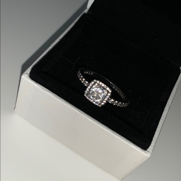 Pandora Square Sparkle Halo Ring 💍 - Picture 3 of 3